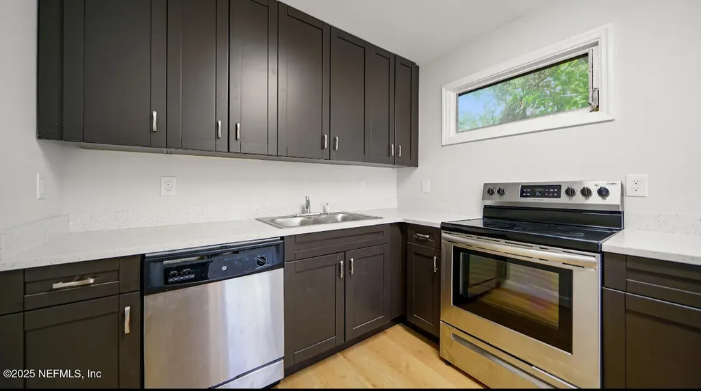 9265 Danville Avenue Jacksonville FL 32208