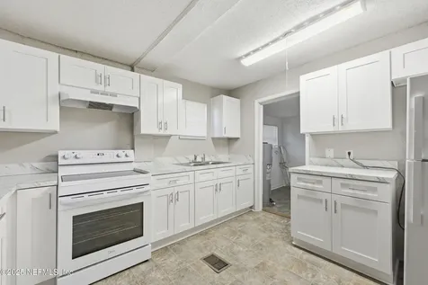 1217 W 29th Street Jacksonville FL 32209