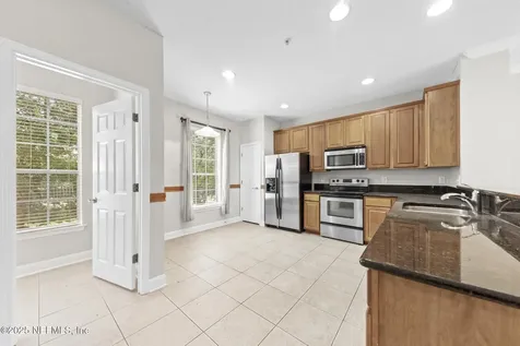 4510 Congressional Drive Jacksonville FL 32246