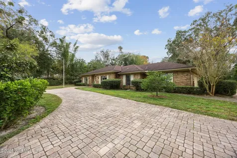 1326 Riverplace Drive Jacksonville FL 32223