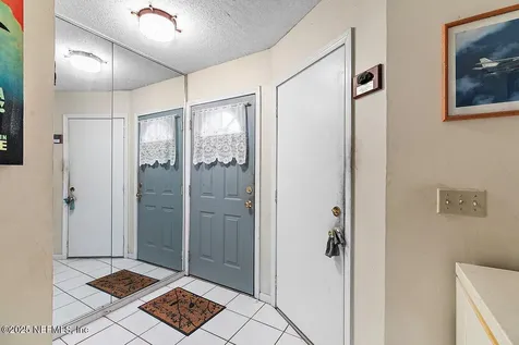 11016 Mill Pond Court Jacksonville FL 32257