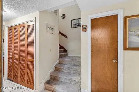 11016 Mill Pond Court Jacksonville FL 32257