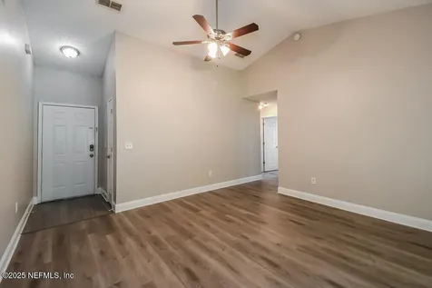 6638 Lana Lane Jacksonville FL 32244