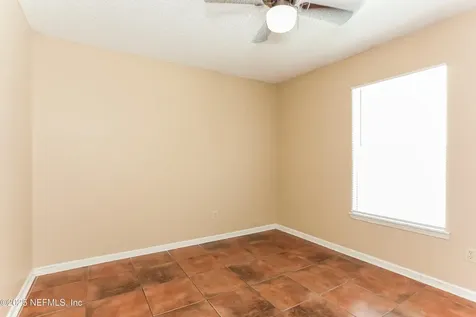 5054 Knightsbridge Circle N Jacksonville FL 32244