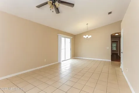 5054 Knightsbridge Circle N Jacksonville FL 32244