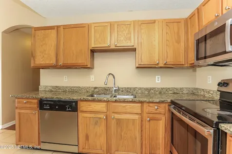 5054 Knightsbridge Circle N Jacksonville FL 32244