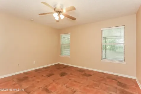 5054 Knightsbridge Circle N Jacksonville FL 32244