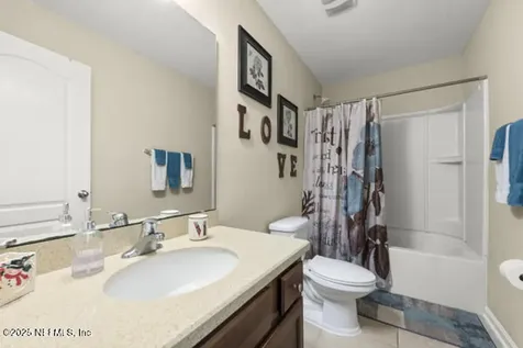 72 Bradford Lake Circle Jacksonville FL 32218