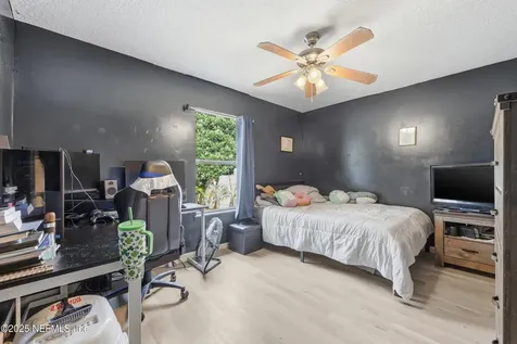 2700 Creekfront Drive Green Cove Springs FL 32043