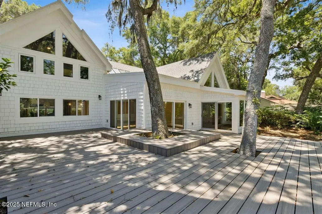 22 Belted Kingfisher Road Fernandina Beach FL 32034