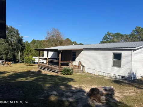 323 Incline Road Satsuma FL 32189