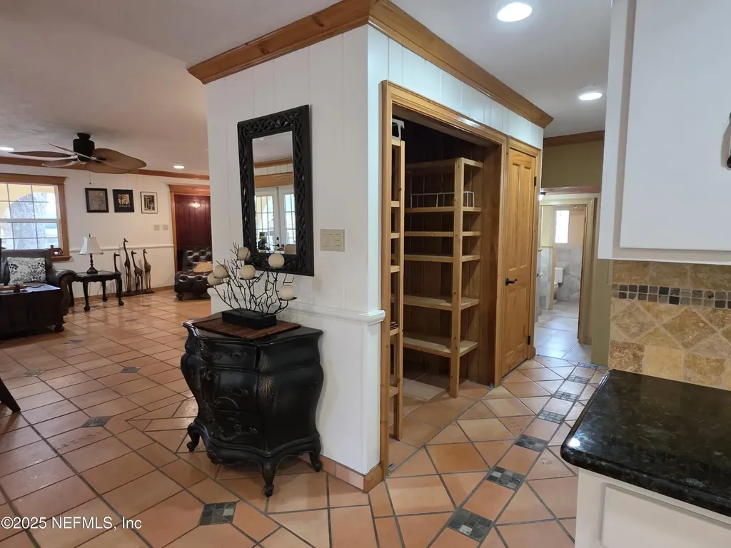 721 Bunnell Road Seville FL 32190