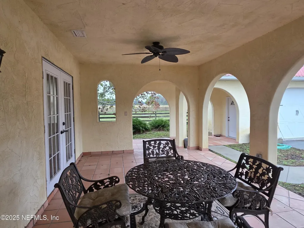 721 Bunnell Road Seville FL 32190