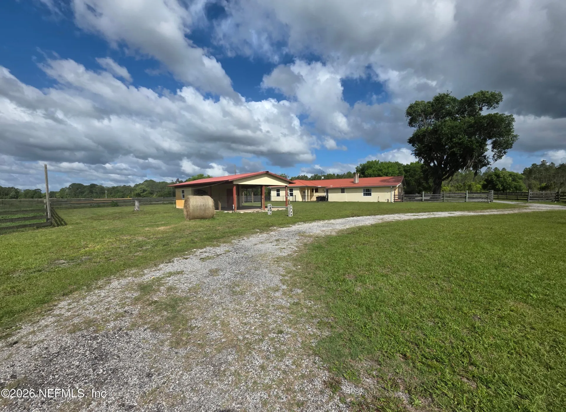 721 Bunnell Road Seville FL 32190