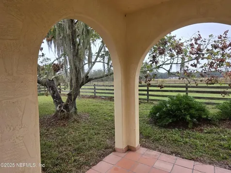 721 Bunnell Road Seville FL 32190