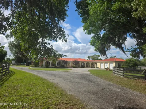 721 Bunnell Road Seville FL 32190