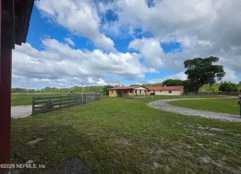 721 Bunnell Road Seville FL 32190
