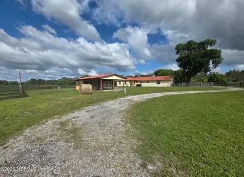721 Bunnell Road Seville FL 32190