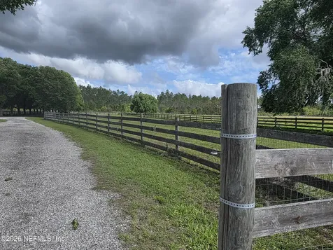 721 Bunnell Road Seville FL 32190