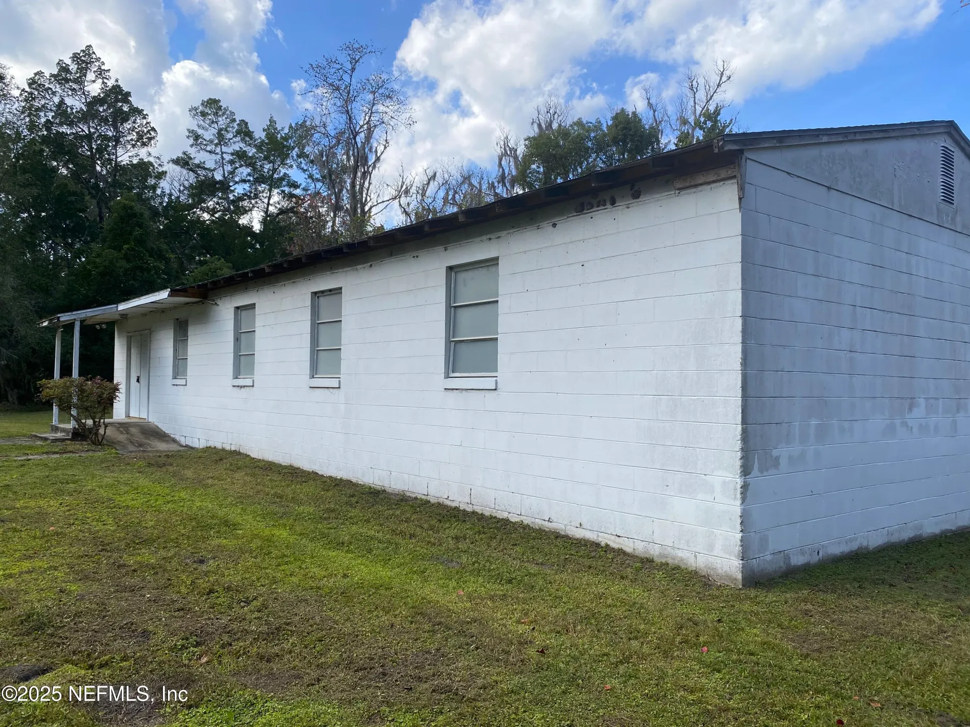 228 Yelvington Road East Palatka FL 32131
