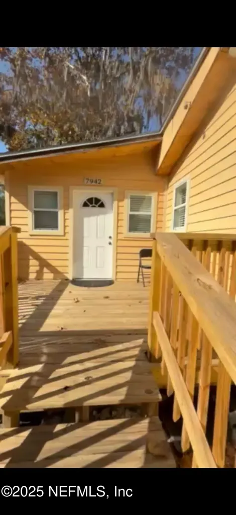7942 Rondo Avenue Jacksonville FL 32219