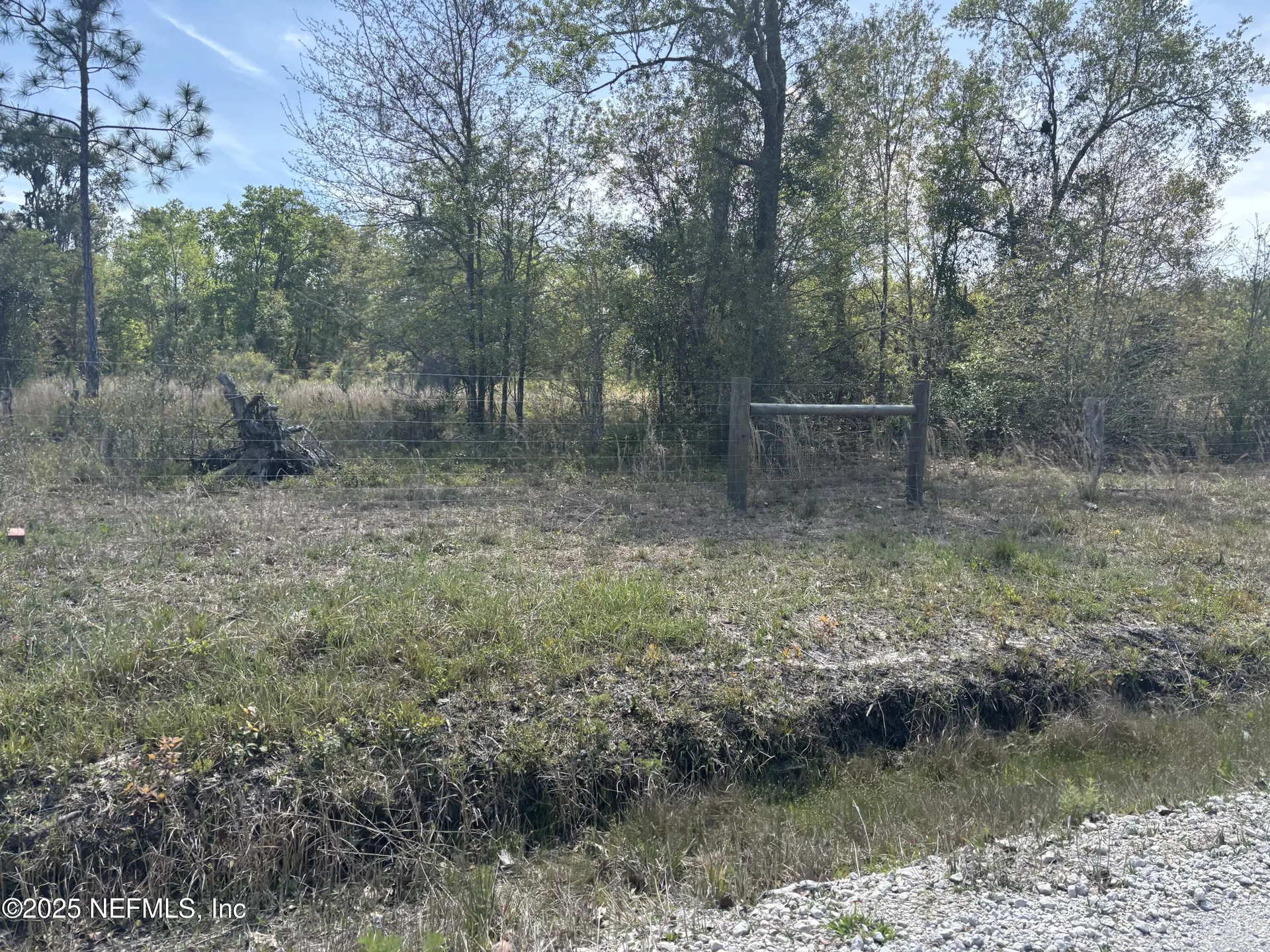 15672 County Road 108 Hilliard FL 32046
