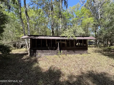 15672 County Road 108 Hilliard FL 32046