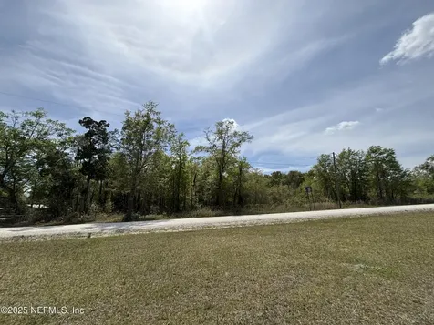 15672 County Road 108 Hilliard FL 32046