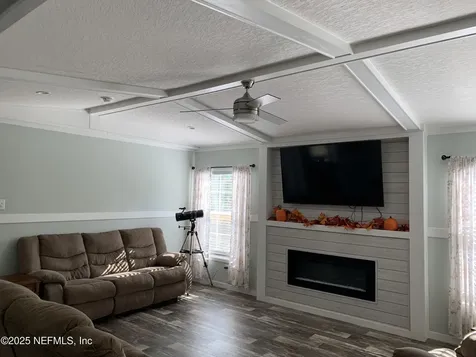 132 Lake Lucy Court Interlachen FL 32148
