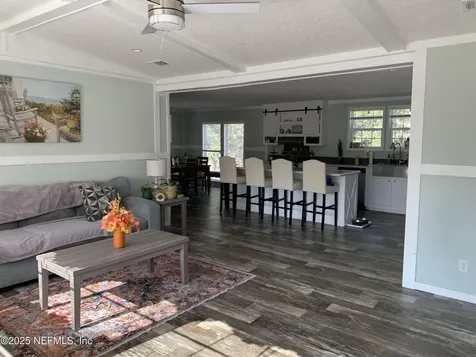 132 Lake Lucy Court Interlachen FL 32148