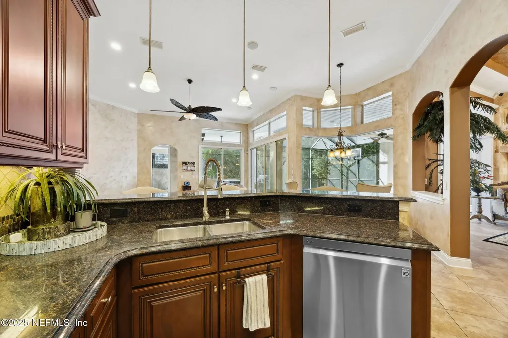 51 Topsail Drive Ponte Vedra FL 32081