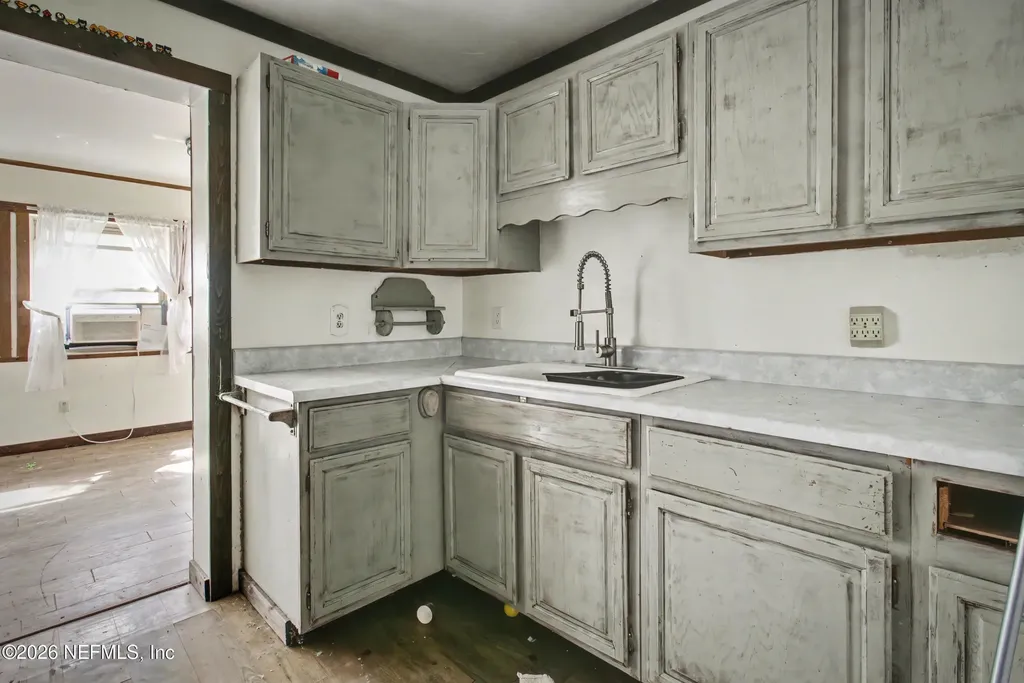18152 SW 111th Street Brooker FL 32662