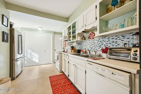 1281 Menna Street Jacksonville FL 32205