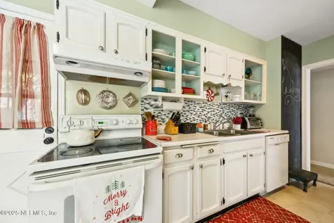 1281 Menna Street Jacksonville FL 32205