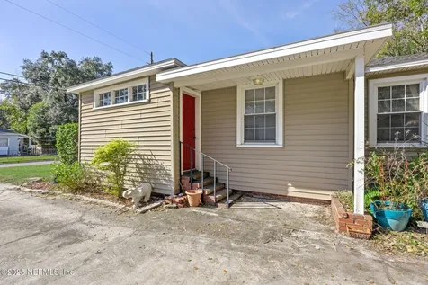 1281 Menna Street Jacksonville FL 32205