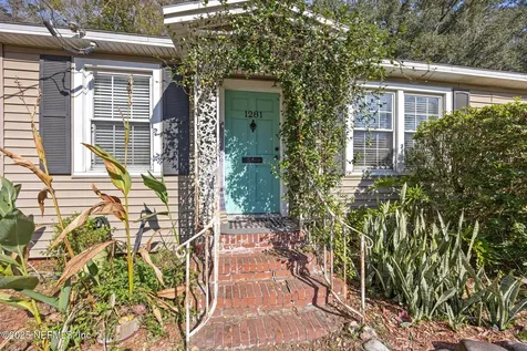 1281 Menna Street Jacksonville FL 32205