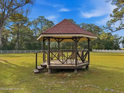 15725 Shark Road W Jacksonville FL 32226