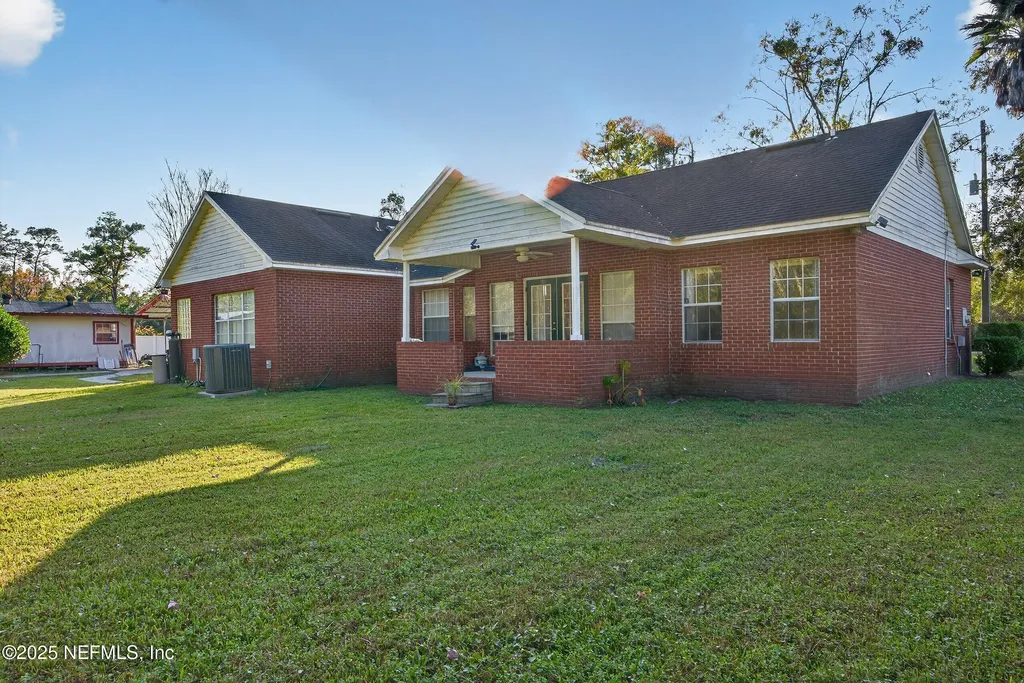 11319 Simmons Road Jacksonville FL 32218