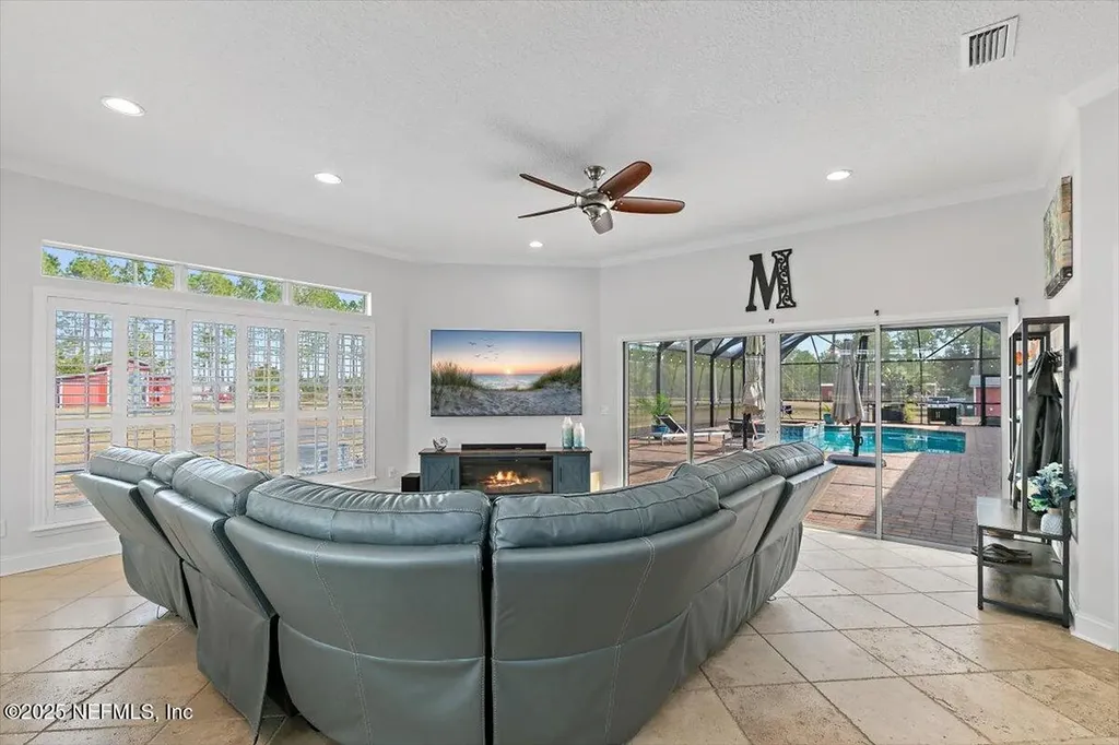 11353 King Ruise Road Glen St. Mary FL 32040