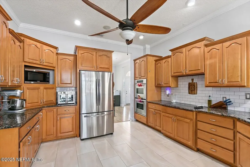 11353 King Ruise Road Glen St. Mary FL 32040