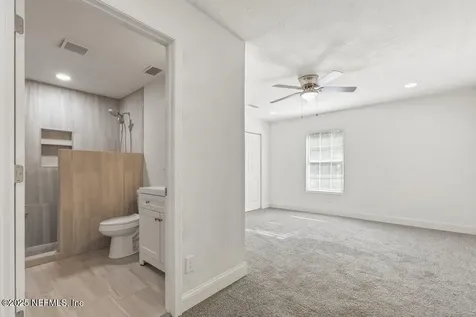 5728 Iris Boulevard Jacksonville FL 32209