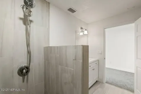 5728 Iris Boulevard Jacksonville FL 32209