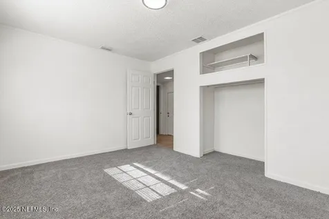 5728 Iris Boulevard Jacksonville FL 32209