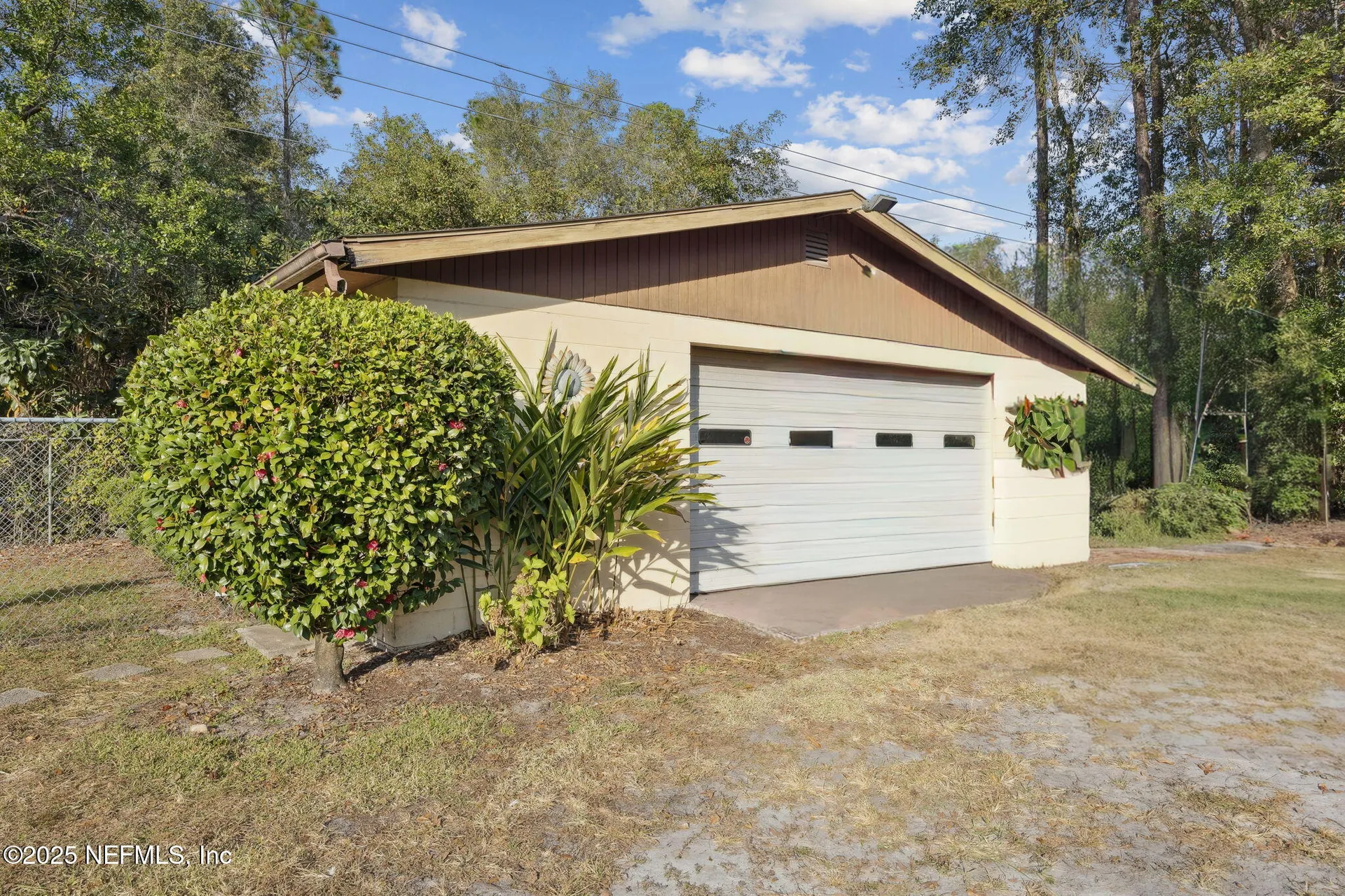 100 Waterway Avenue Satsuma FL 32189