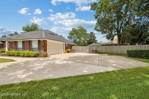 1419 Falkirk Court Jacksonville FL 32221