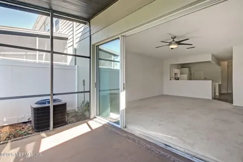 7554 Red Crane Lane Jacksonville FL 32256