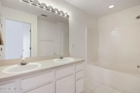 7554 Red Crane Lane Jacksonville FL 32256