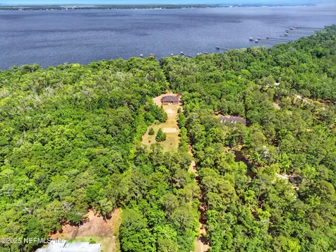 130 Falcon Drive Green Cove Springs FL 32043