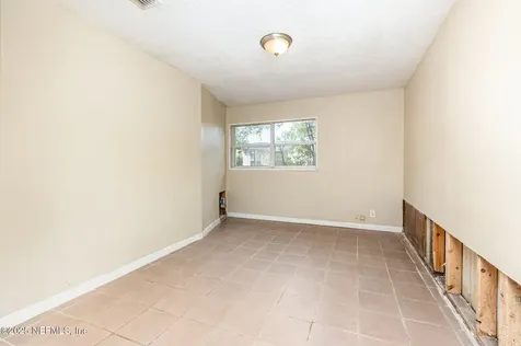 6650 Pinnochio Drive Jacksonville FL 32210