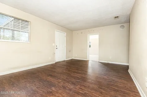 6650 Pinnochio Drive Jacksonville FL 32210